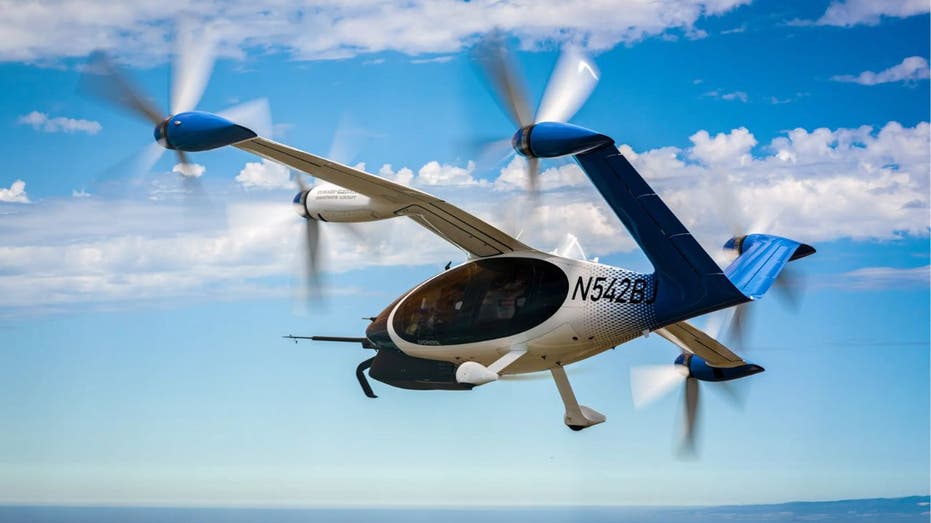 This Flying Electric Vehicle Breaks Record With 523 Mile Nonstop Flight