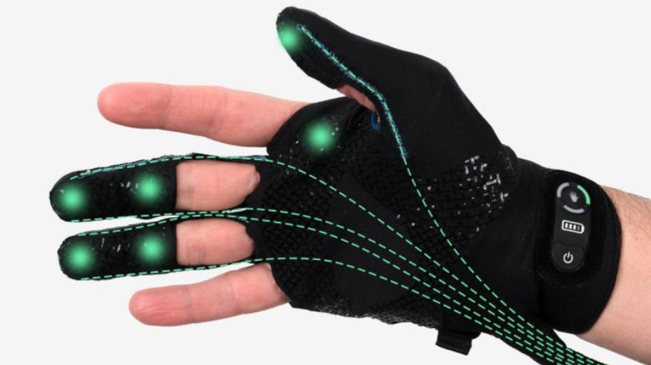 Breakthrough Robo Glove Gives You Superhuman Grip