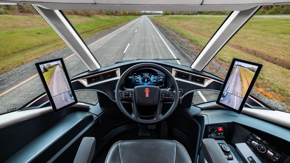 Bullet Train Looking Giant Semitruck To Hit Us Highways