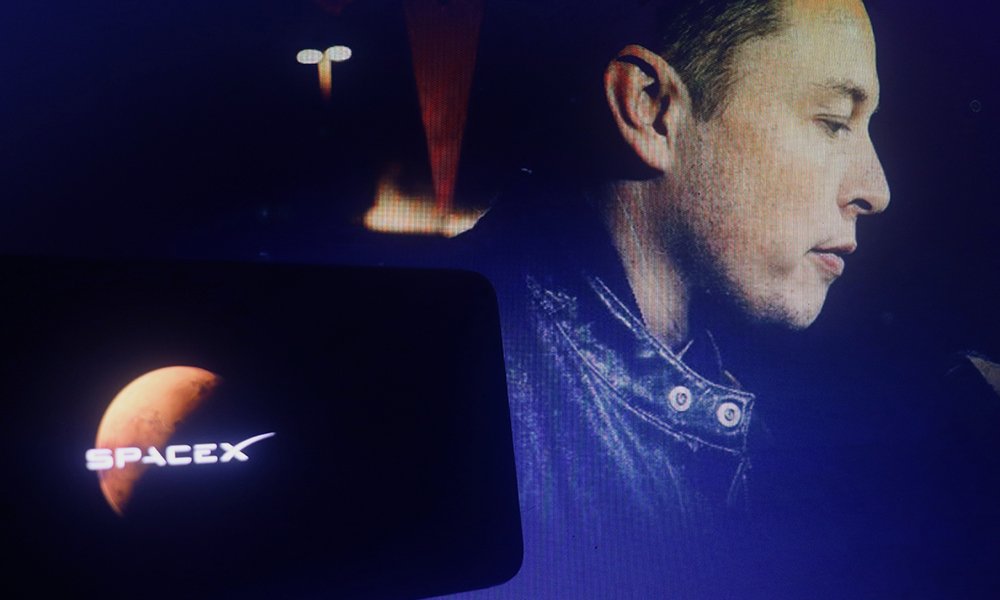 Elon Musk Designates Late Cancer Patient’s Shiba Inu Design As Official Spacex Mascot, $Asteroid Meme Token Rallies 600%