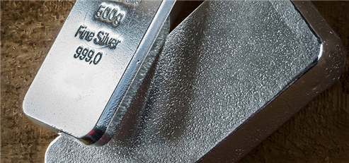 Silver Outperforms Gold As Price Rises 29% This Year